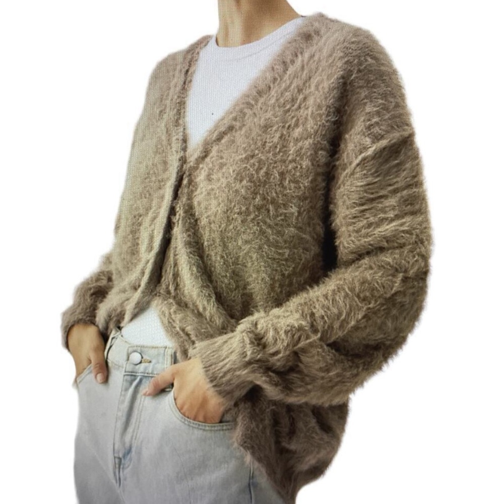 NWT Commense Fuzzy Cardigan Sweater | Size Medium